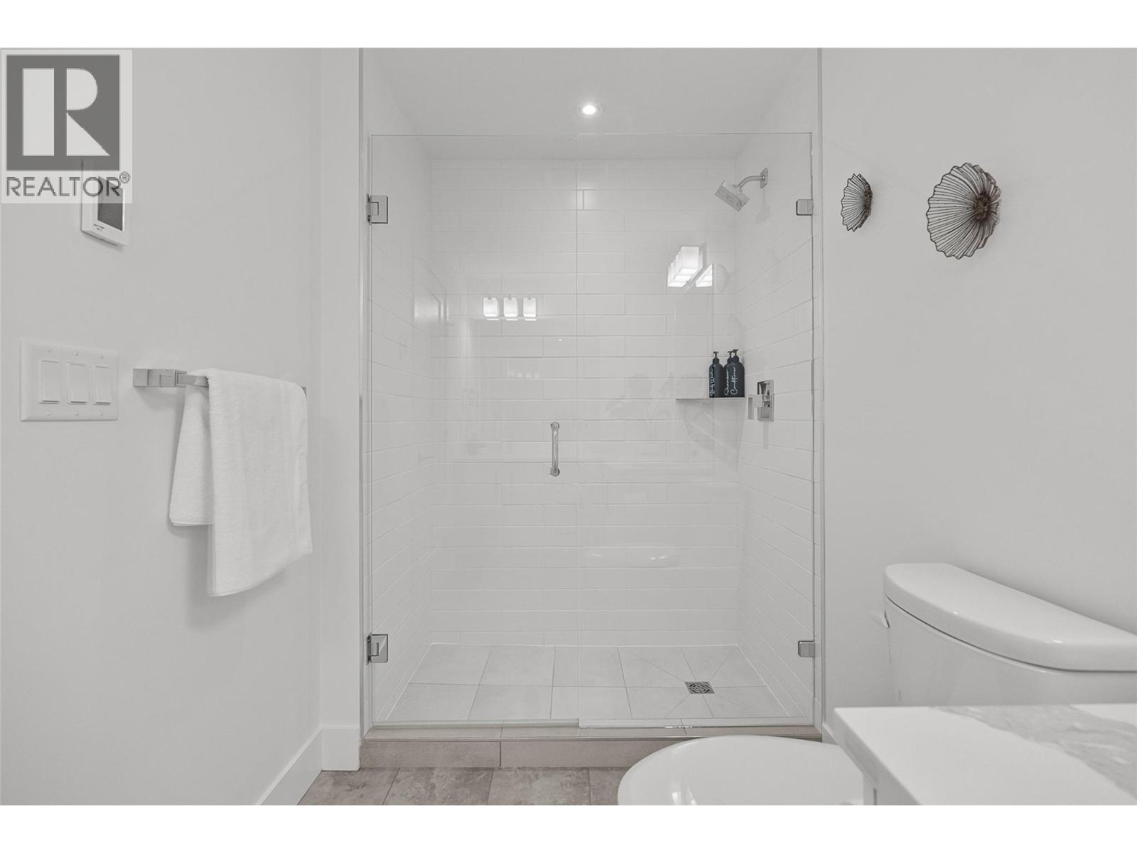 3434 Mckinley Beach Drive Unit# 206, Kelowna, British Columbia  V1V 0H3 - Photo 22 - 10339677