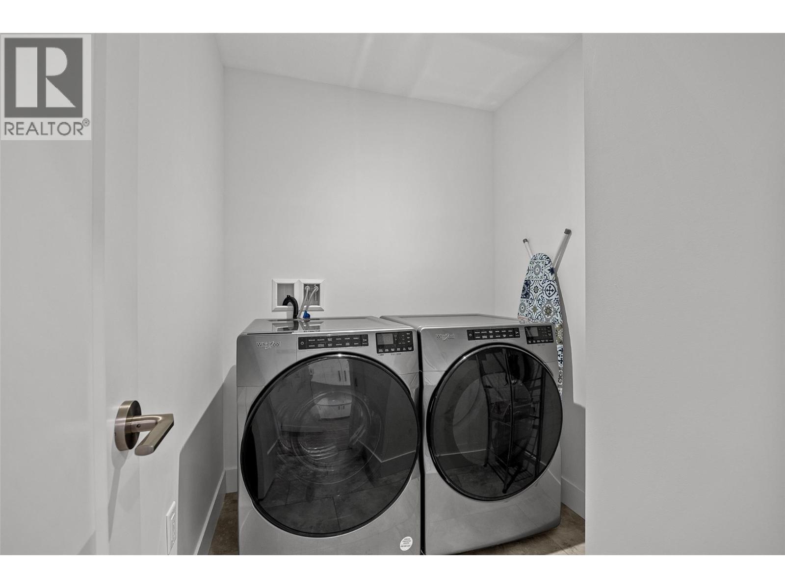 3434 Mckinley Beach Drive Unit# 206, Kelowna, British Columbia  V1V 0H3 - Photo 27 - 10339677