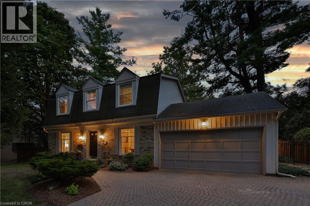 206 ROSSMORE Boulevard, Burlington, Ontario