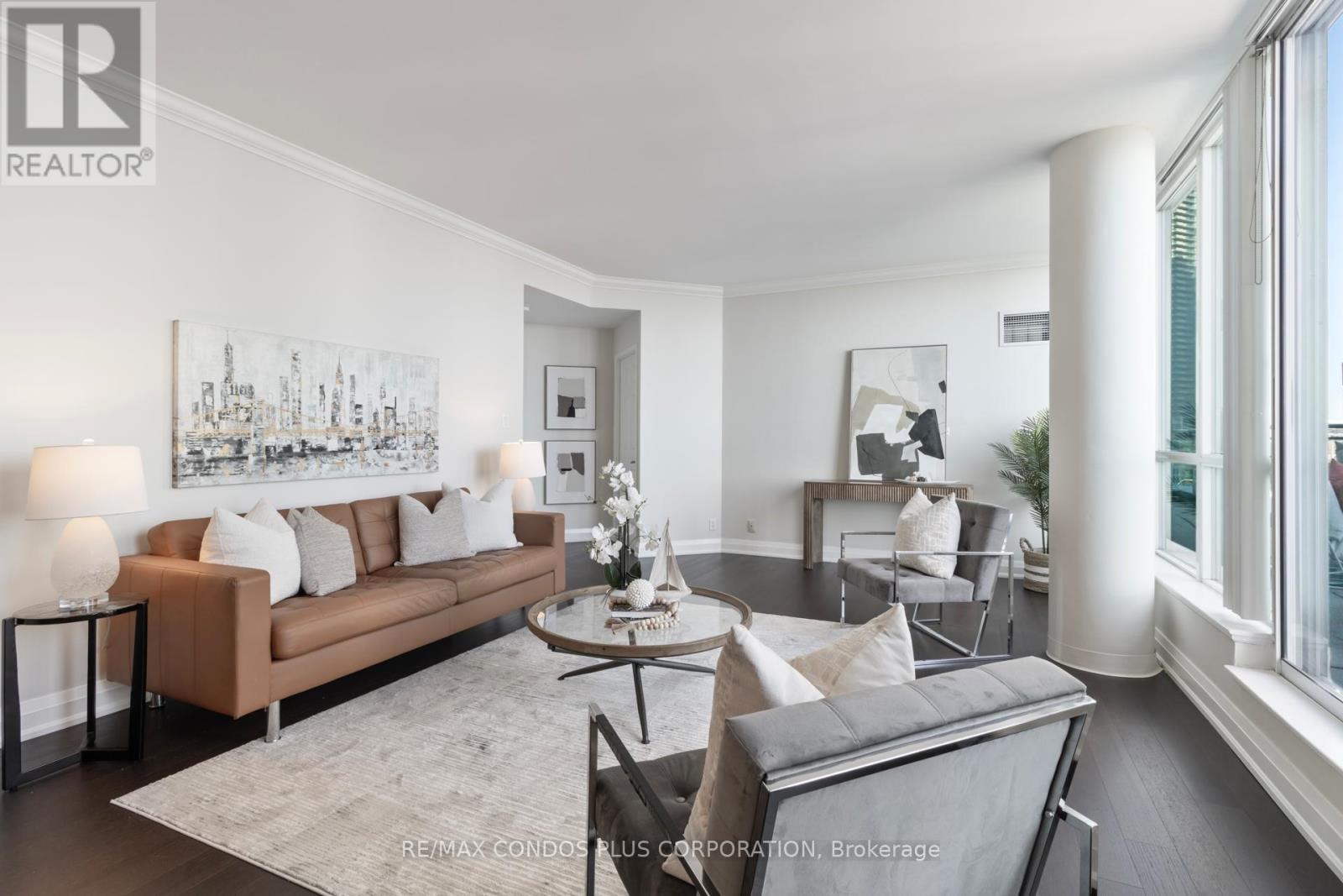 1215 - 230 QUEENS QUAY W, Toronto, Ontario