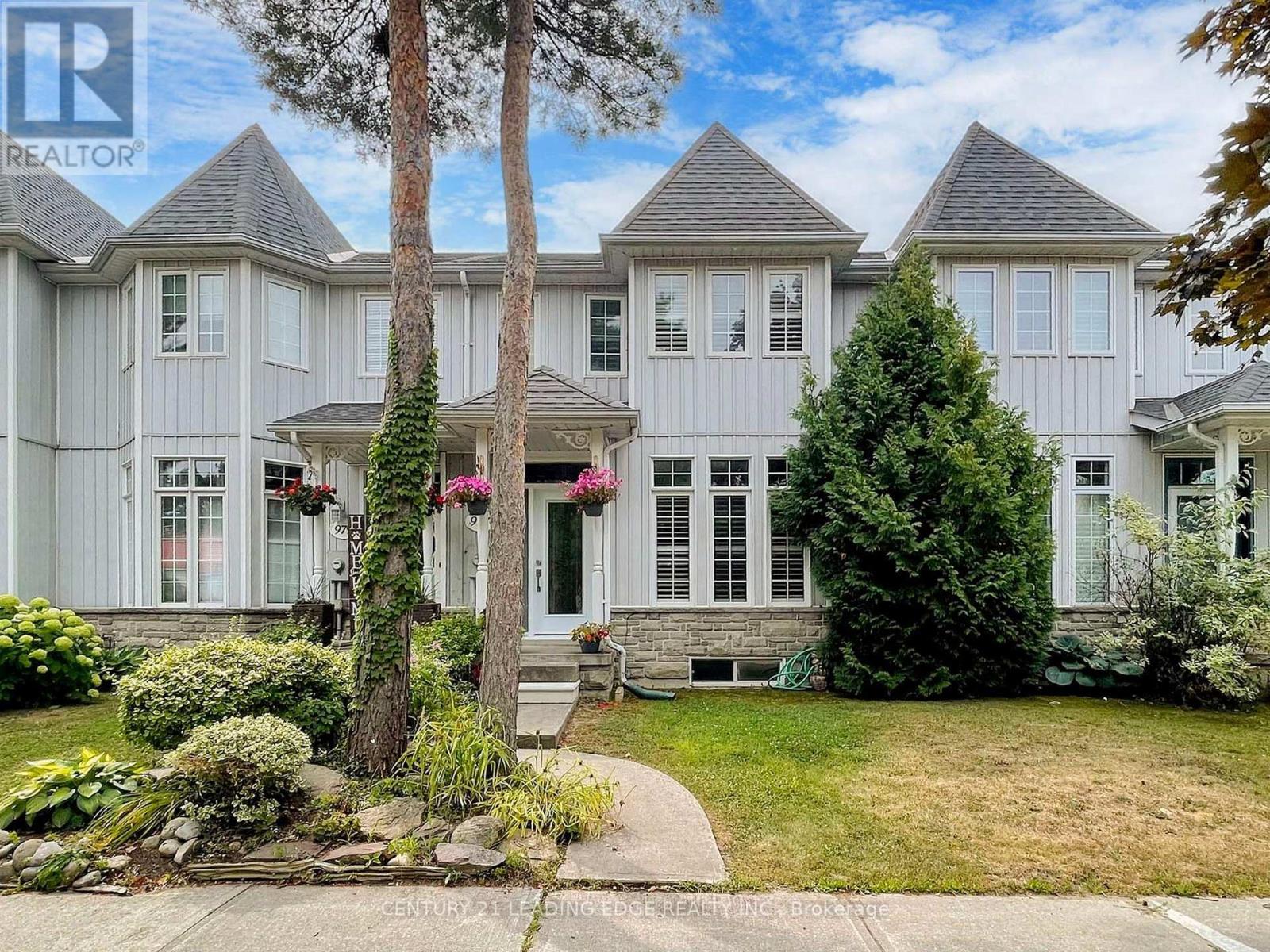 977 LAKE DRIVE E, Georgina, Ontario