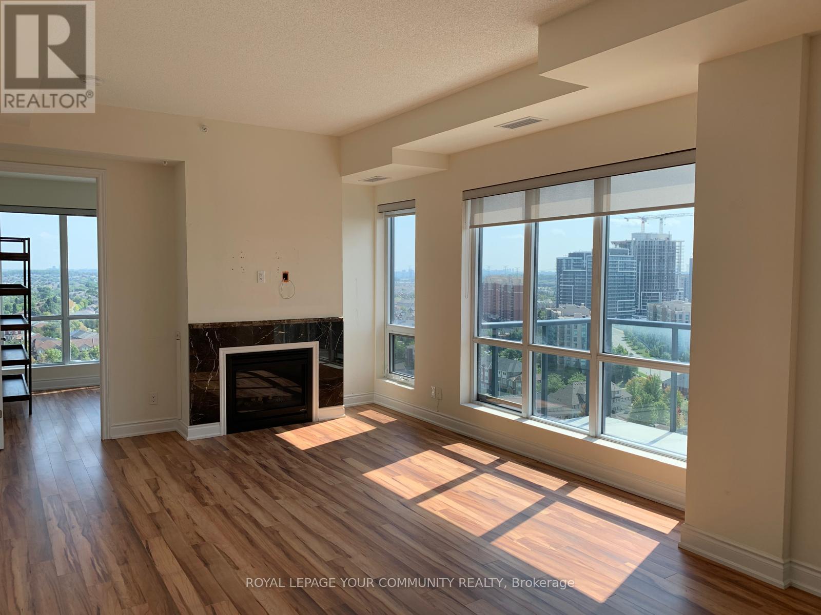 Ph5 - 9088 Yonge Street, Richmond Hill, Ontario  L4C 0Y6 - Photo 3 - N12437367