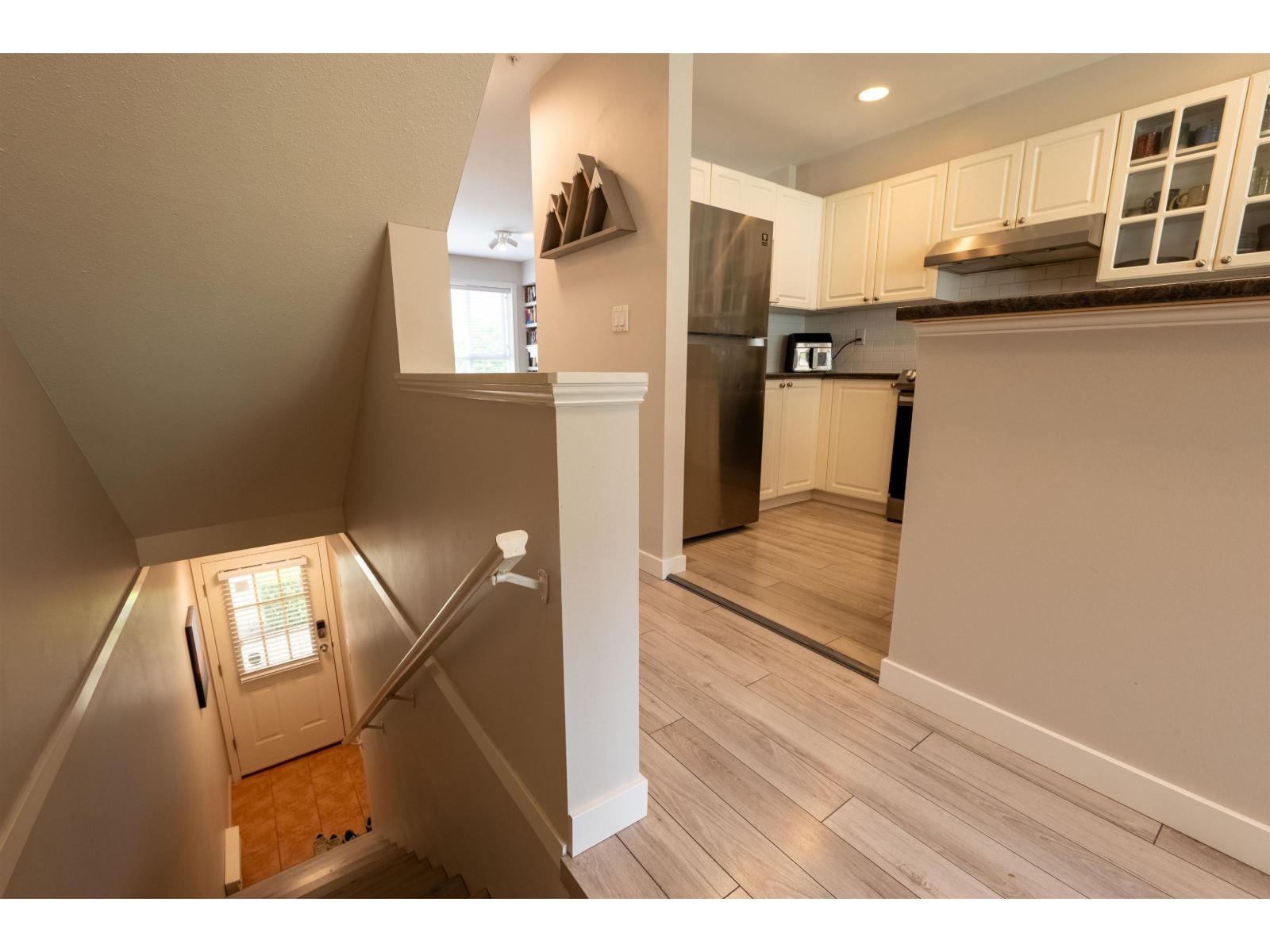 63 8844 208 Street, Langley, British Columbia  V1M 3X7 - Photo 3 - R3053228