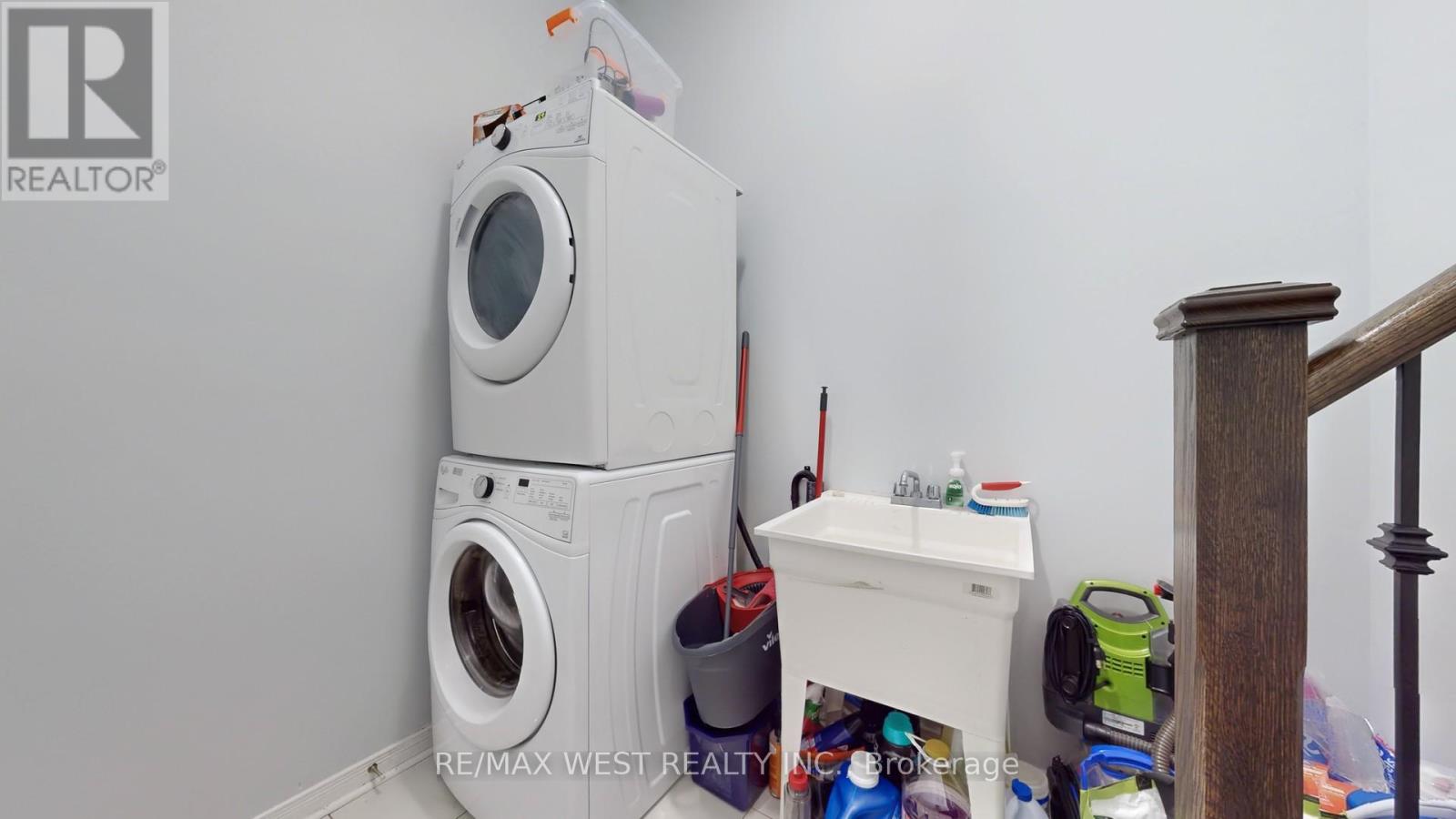 28 Yellowknife Road, Brampton, Ontario  L6R 3X3 - Photo 33 - W12365056
