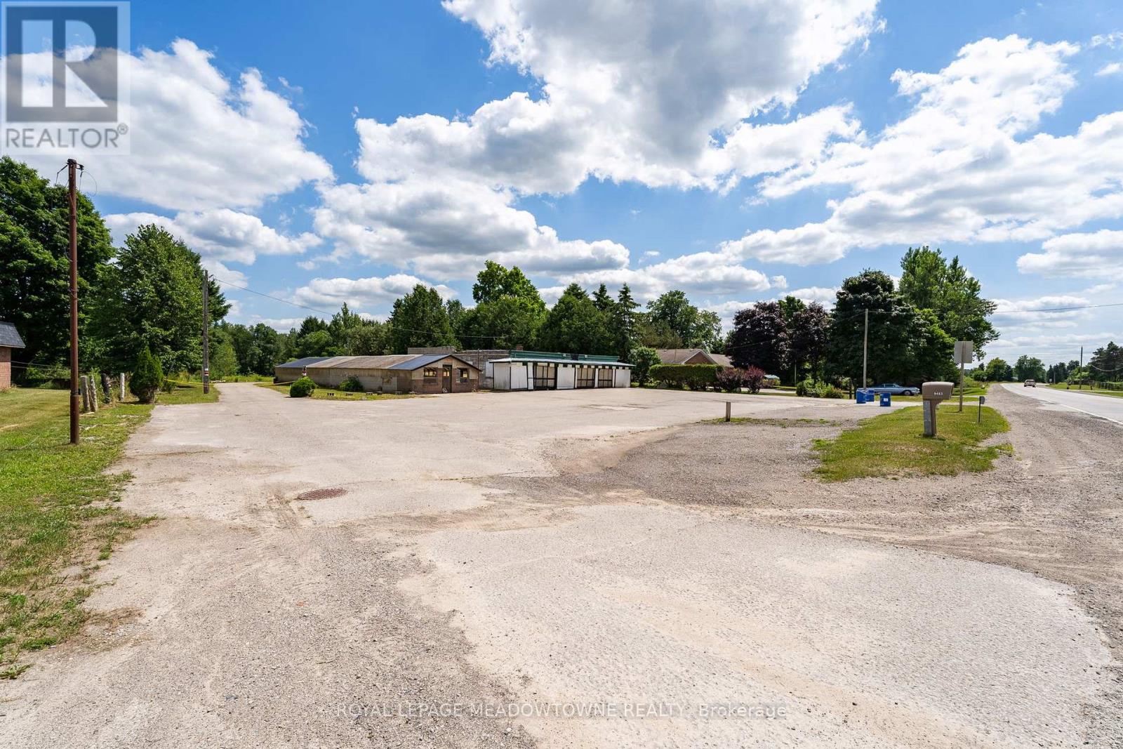9483 Wellington Rd 124, Erin, Ontario  N0B 1T0 - Photo 4 - X12316358