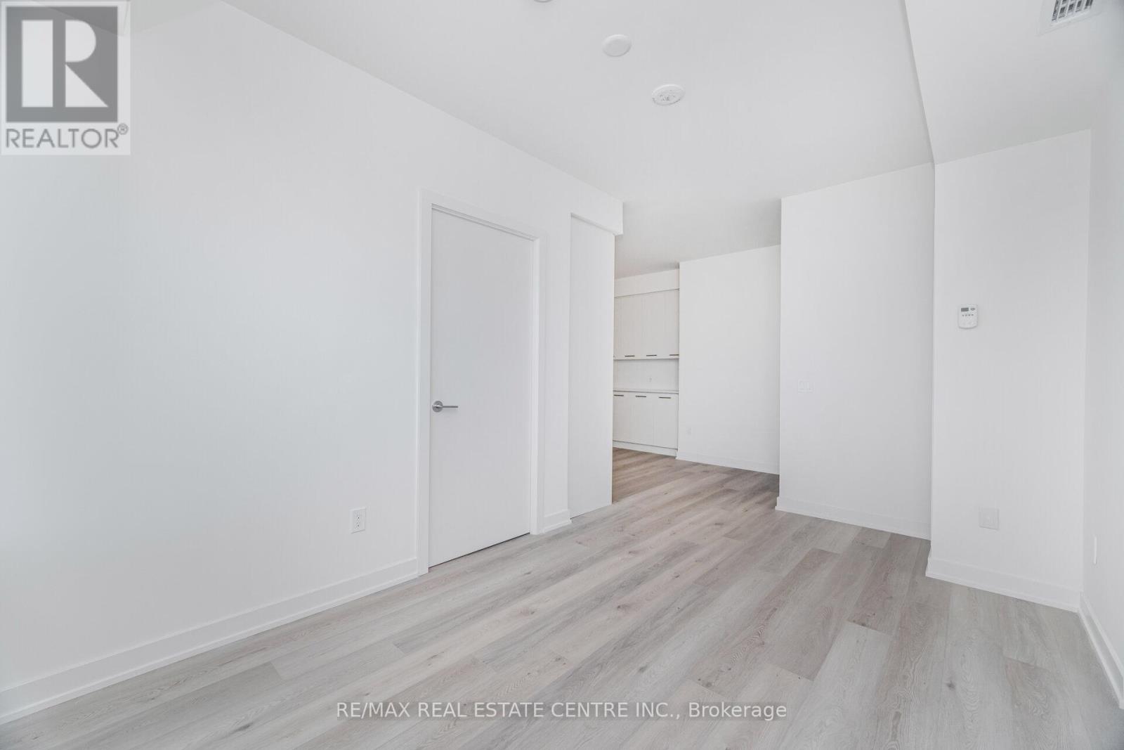 1505 - 385 Winston Road, Grimsby, Ontario  L3M 0J3 - Photo 14 - X12436215
