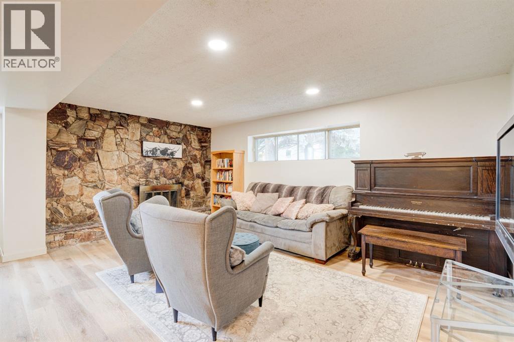 1153 East Lakeview Road, Chestermere, Alberta  T1X 1B1 - Photo 33 - A2257428