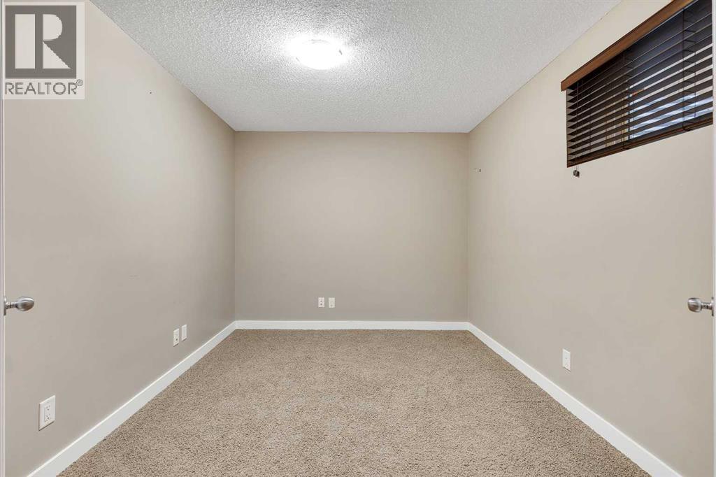 15 New Brighton Close Se, Calgary, Alberta  T2Z 0E4 - Photo 27 - A2258962