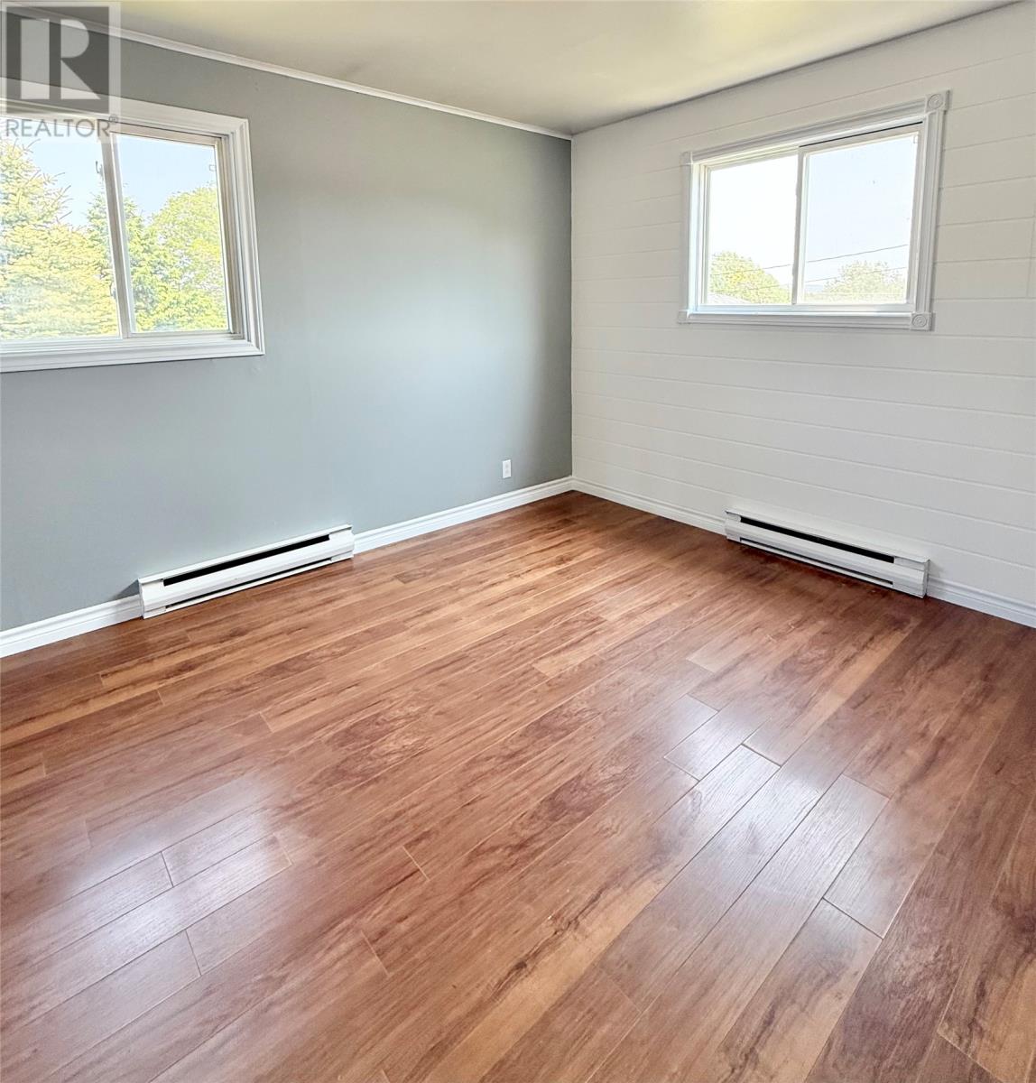 363 Memorial Drive, Clarenvile, Newfoundland & Labrador  A5A 1R9 - Photo 10 - 1286545