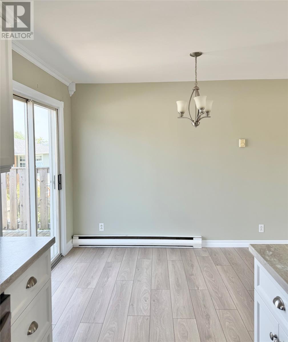 363 Memorial Drive, Clarenvile, Newfoundland & Labrador  A5A 1R9 - Photo 5 - 1286545