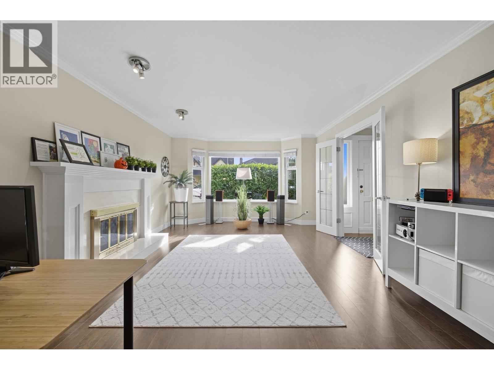 5571 Pearl Court, Richmond, British Columbia  V7C 5E5 - Photo 4 - R3053727
