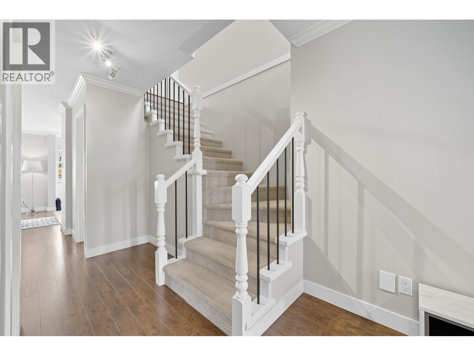 5571 Pearl Court, Richmond, British Columbia  V7C 5E5 - Photo 9 - R3053727