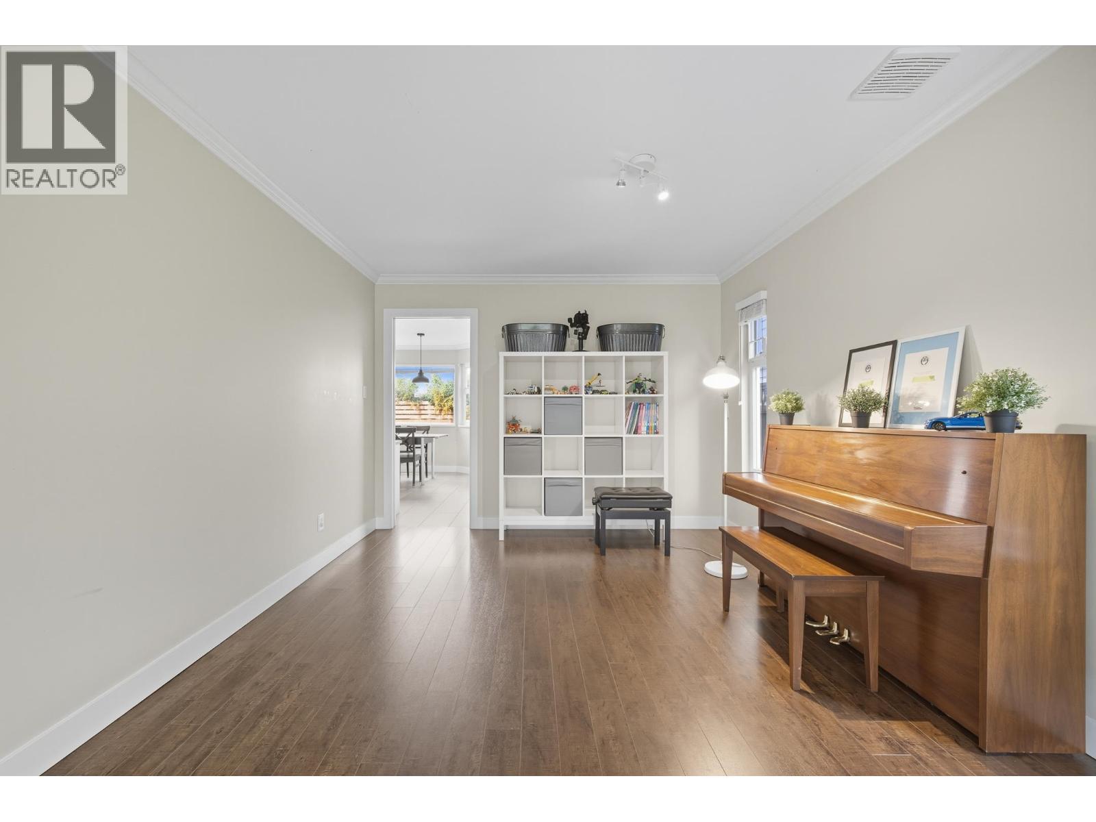 5571 Pearl Court, Richmond, British Columbia  V7C 5E5 - Photo 7 - R3053727