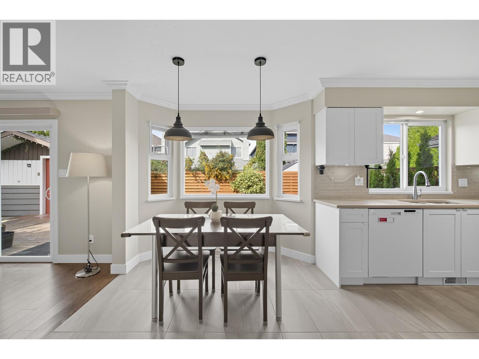 5571 Pearl Court, Richmond, British Columbia  V7C 5E5 - Photo 16 - R3053727