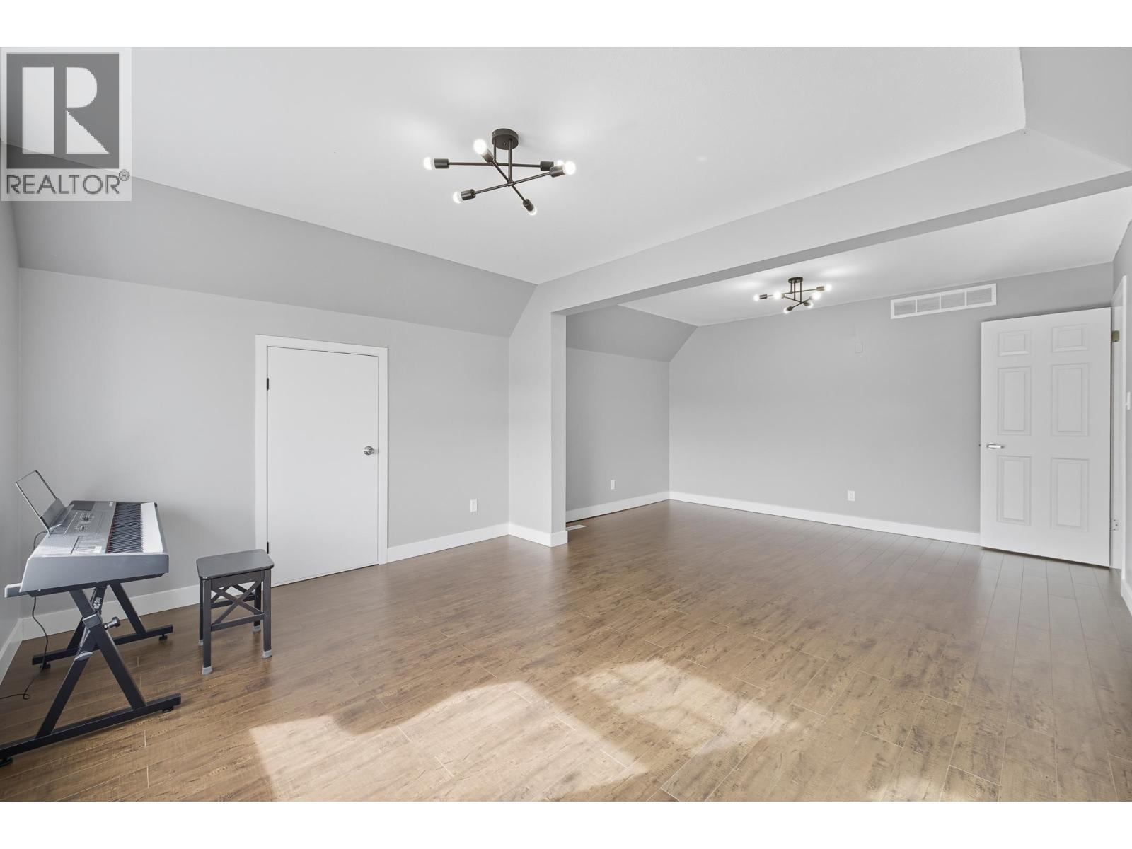 5571 Pearl Court, Richmond, British Columbia  V7C 5E5 - Photo 33 - R3053727