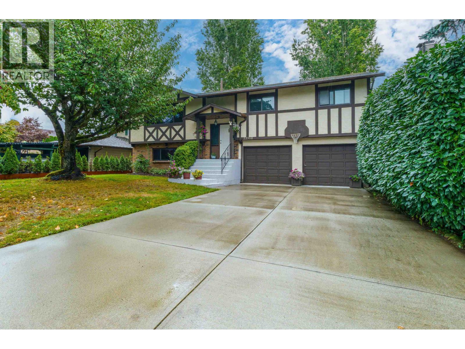 12310 Skillen Street, Maple Ridge, British Columbia  V4R 2M4 - Photo 1 - R3053640
