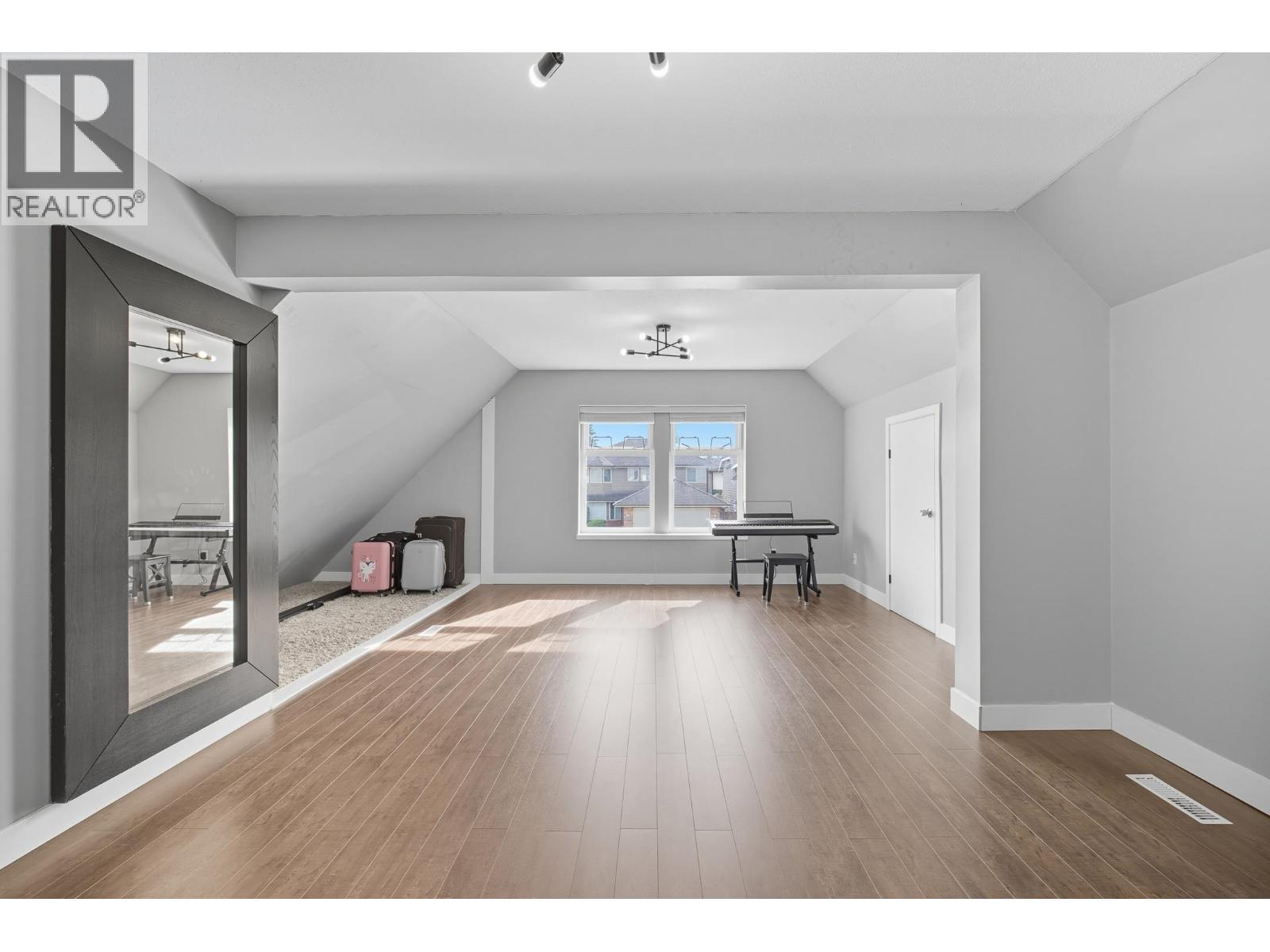 5571 Pearl Court, Richmond, British Columbia  V7C 5E5 - Photo 35 - R3053727