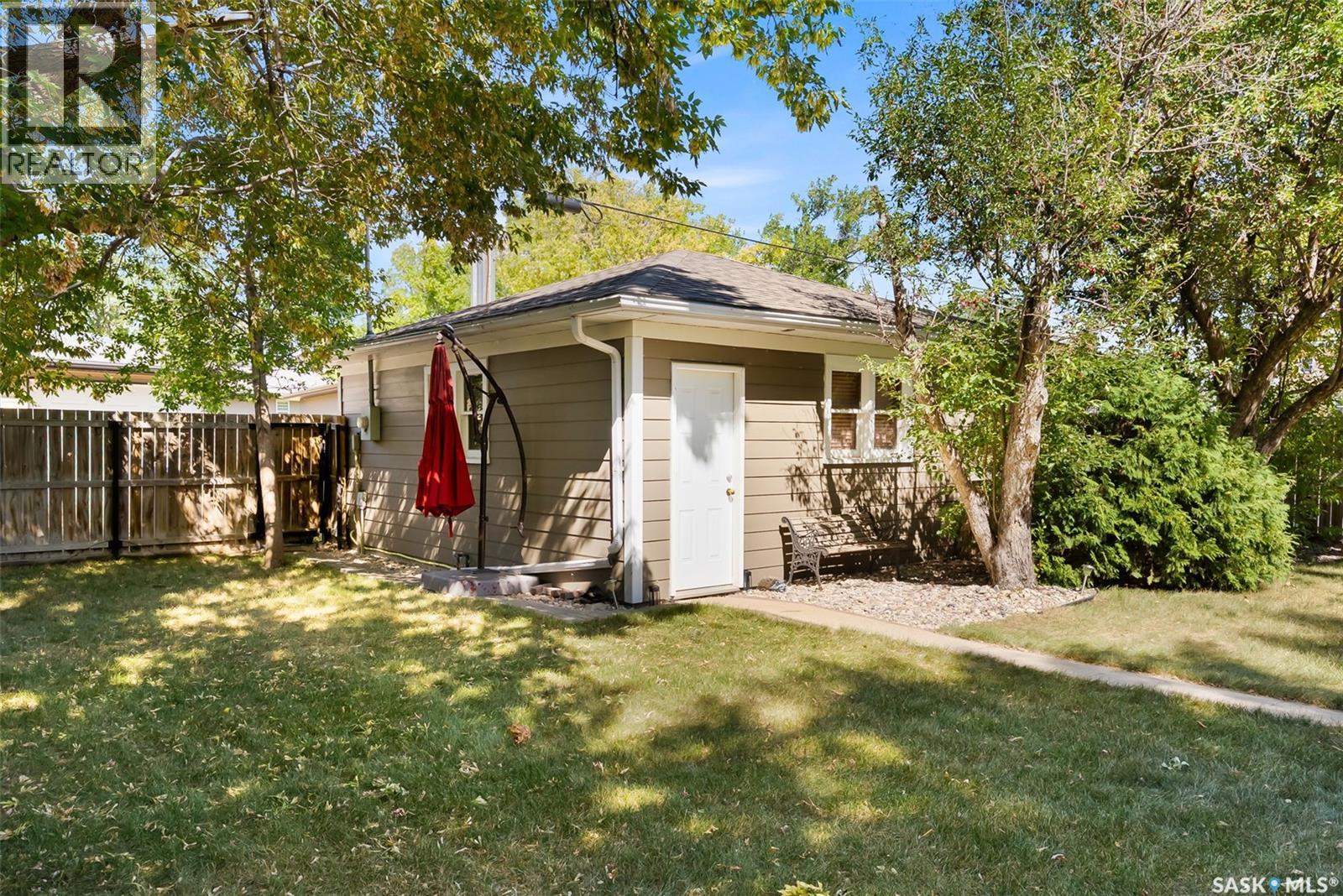 3402 Westgate Avenue, Regina, Saskatchewan  S4S 1B5 - Photo 46 - SK019787