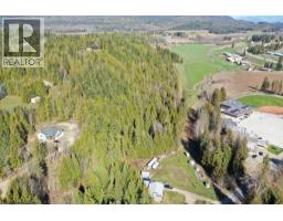 28 Gardom Lake Road, enderby, British Columbia