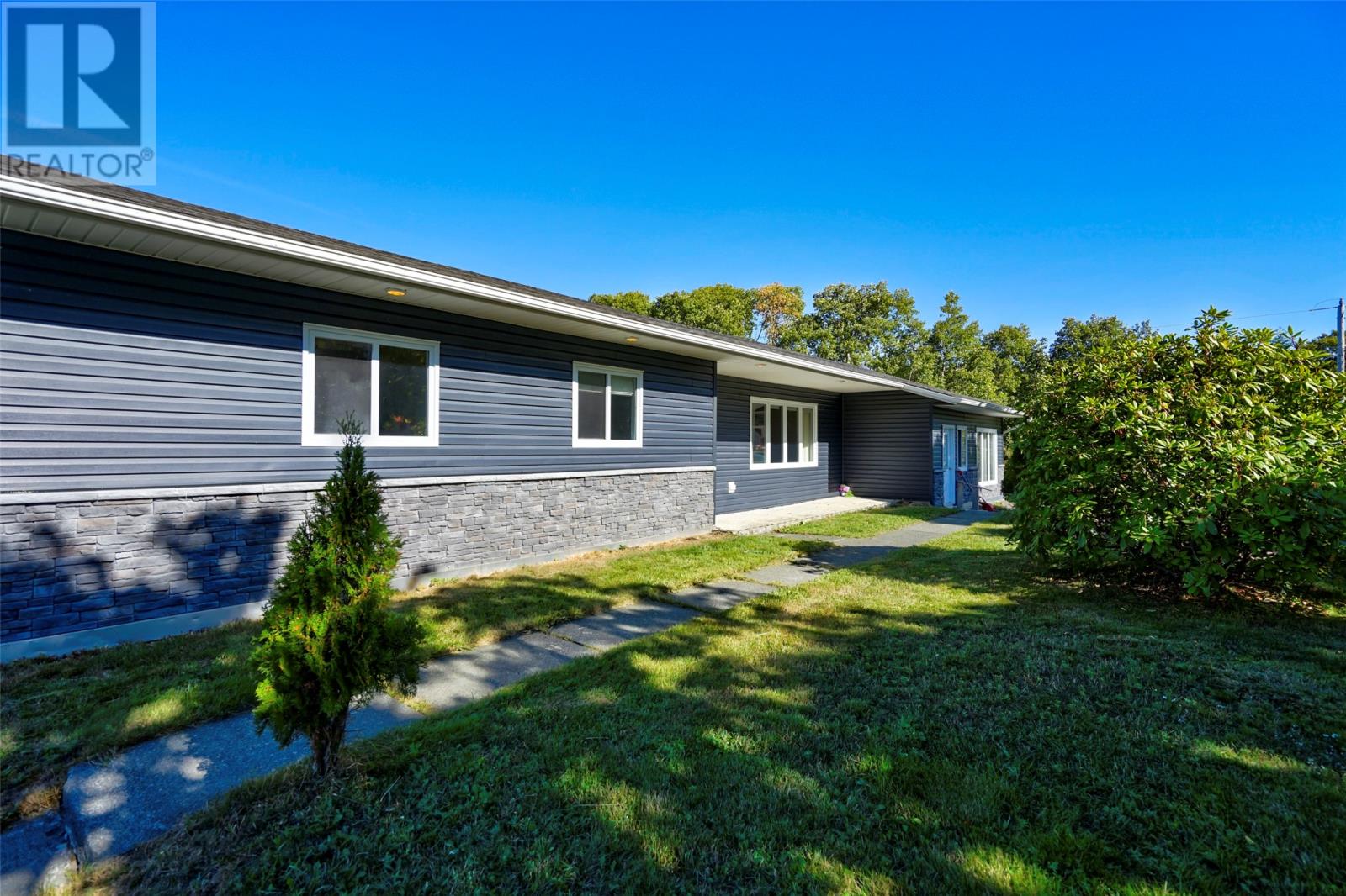 98 Shearstown Road, Bay Roberts, Newfoundland & Labrador  A0A 1G0 - Photo 3 - 1290945