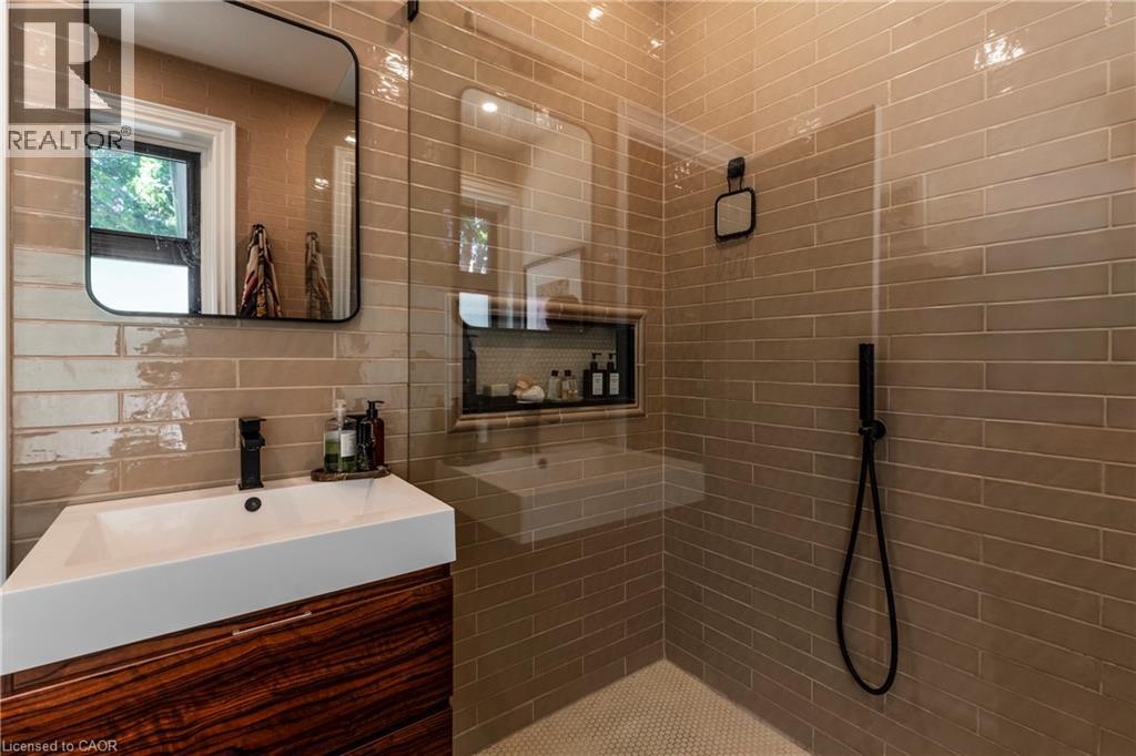 149 Burris Street, Hamilton, Ontario  L8M 2J7 - Photo 25 - 40774826
