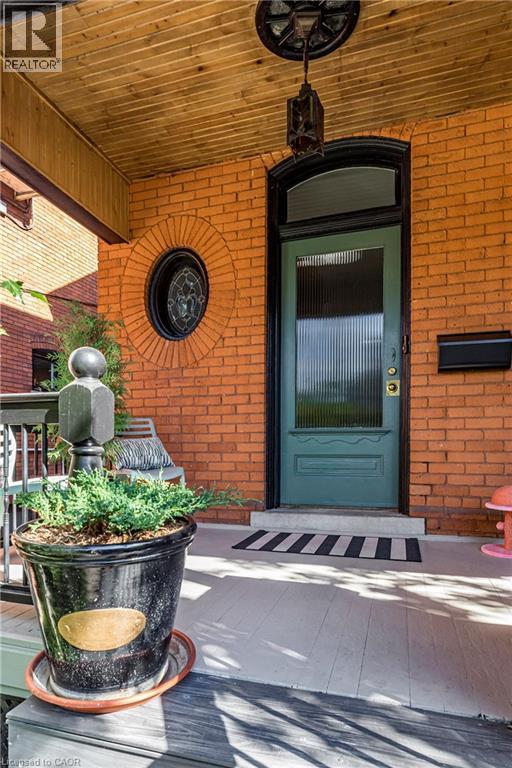 149 Burris Street, Hamilton, Ontario  L8M 2J7 - Photo 4 - 40774826