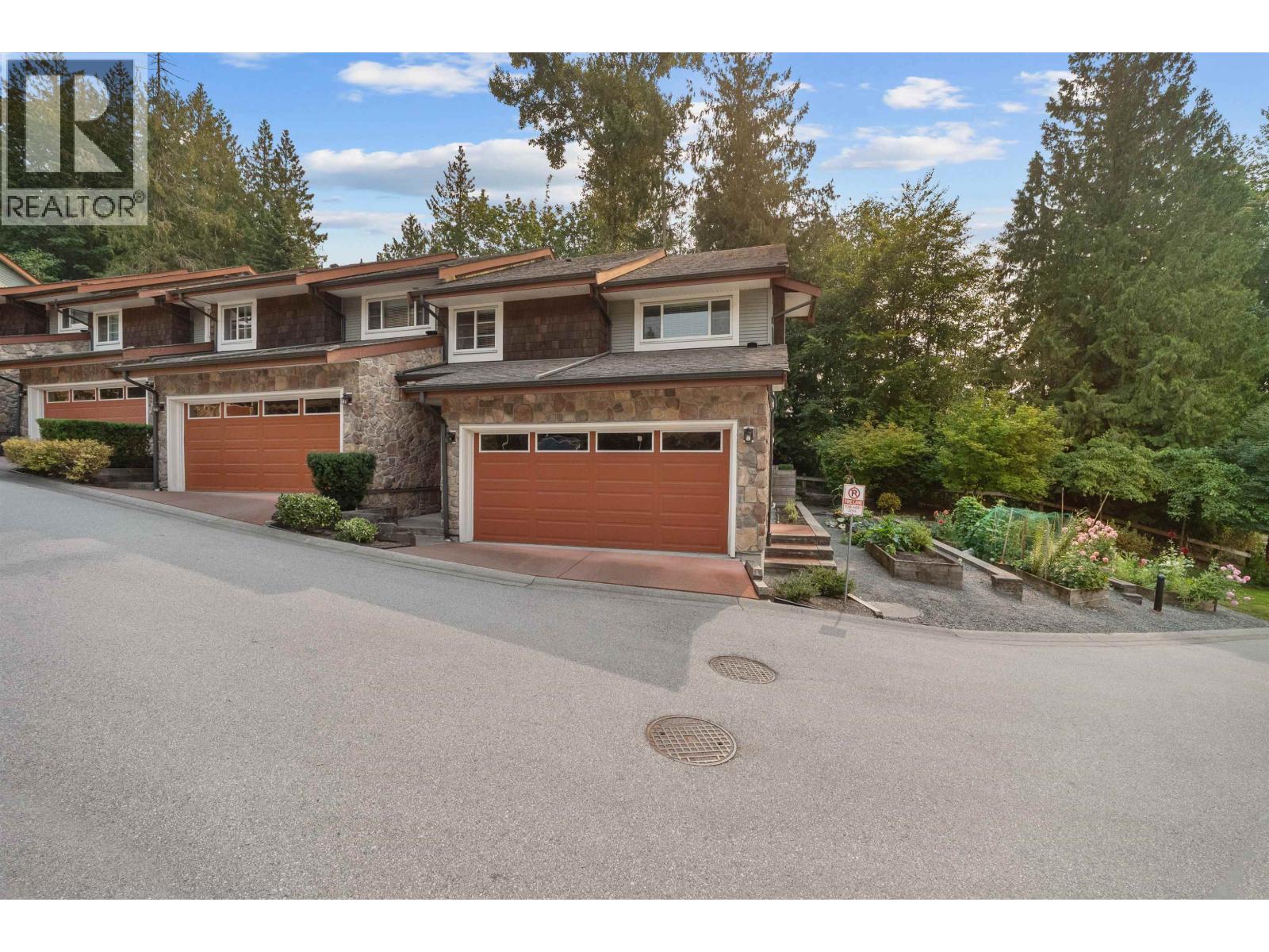 34 23651 132 Avenue, Maple Ridge, British Columbia  V4R 0E9 - Photo 1 - R3051219