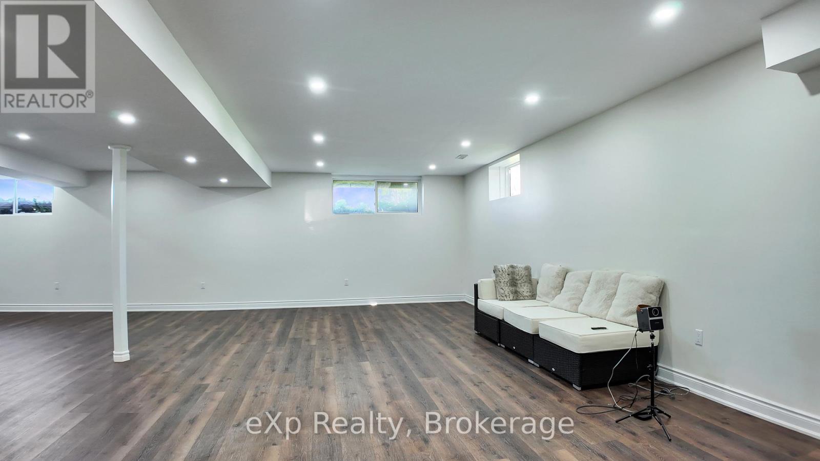 221 Forler Street, West Grey, Ontario  N0G 2M0 - Photo 29 - X12437997