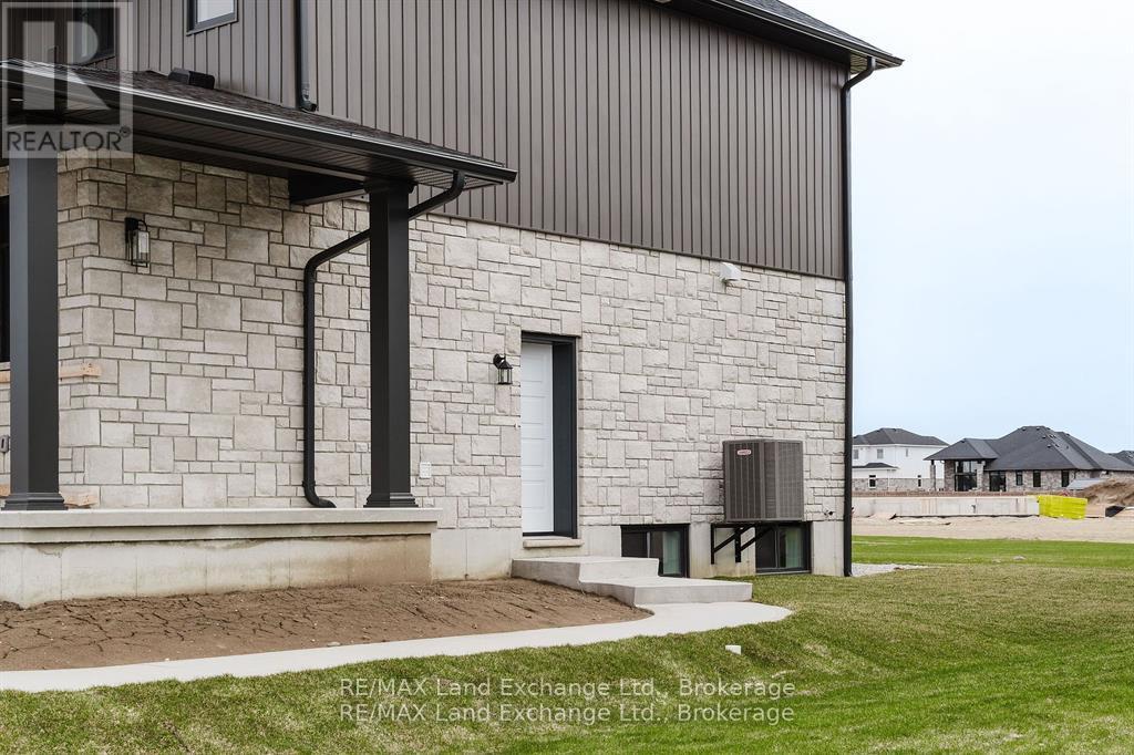 2 - 278 Mary Rose Avenue, Saugeen Shores, Ontario  N0H 2C3 - Photo 3 - X12438000