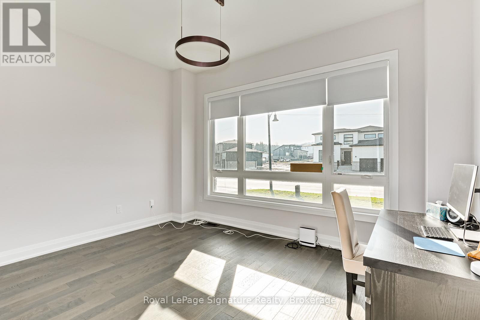 107 Sladden Court, Blue Mountains, Ontario  N0H 2P0 - Photo 20 - X12438030