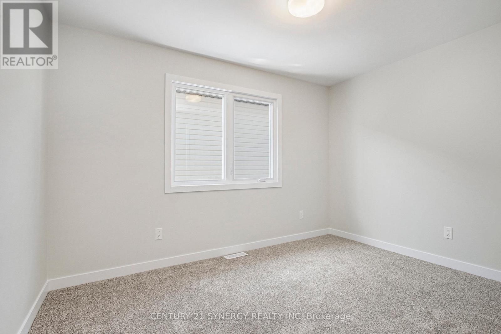 88 Helen Street, North Stormont, Ontario  K0A 1R0 - Photo 27 - X12438102