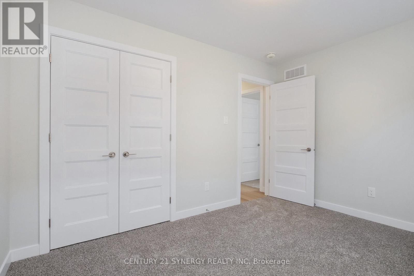 88 Helen Street, North Stormont, Ontario  K0A 1R0 - Photo 29 - X12438102