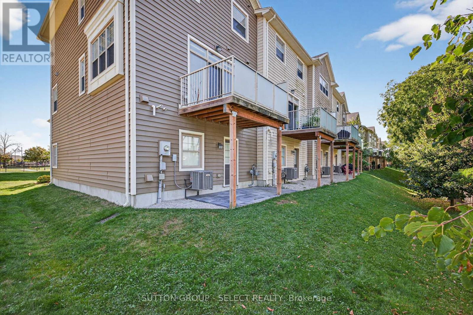 29 - 1040 Coronation Drive, London North, Ontario  N6H 0B5 - Photo 43 - X12438098