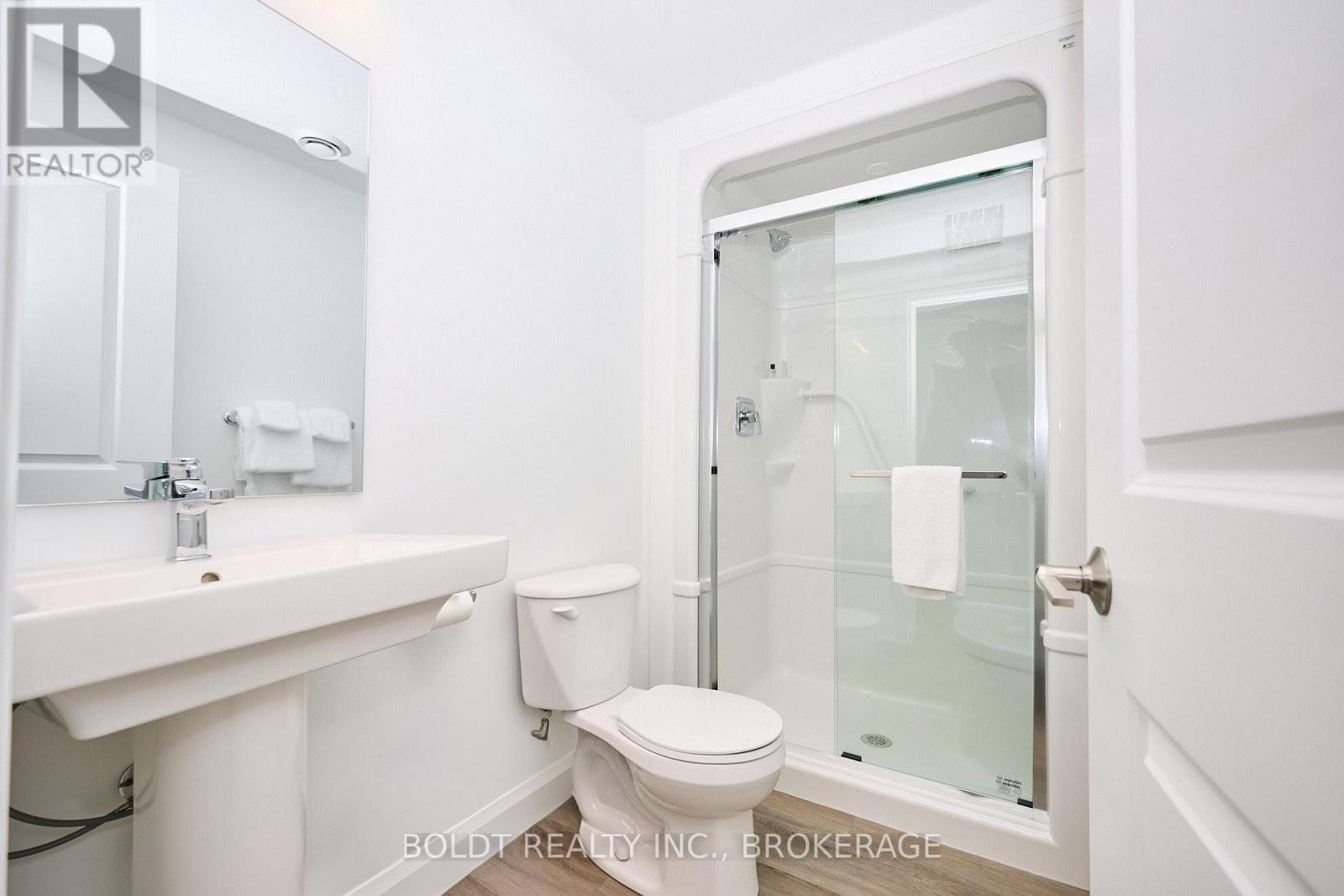 550 Mississauga Avenue, Fort Erie, Ontario  L2A 0G8 - Photo 29 - X12435080