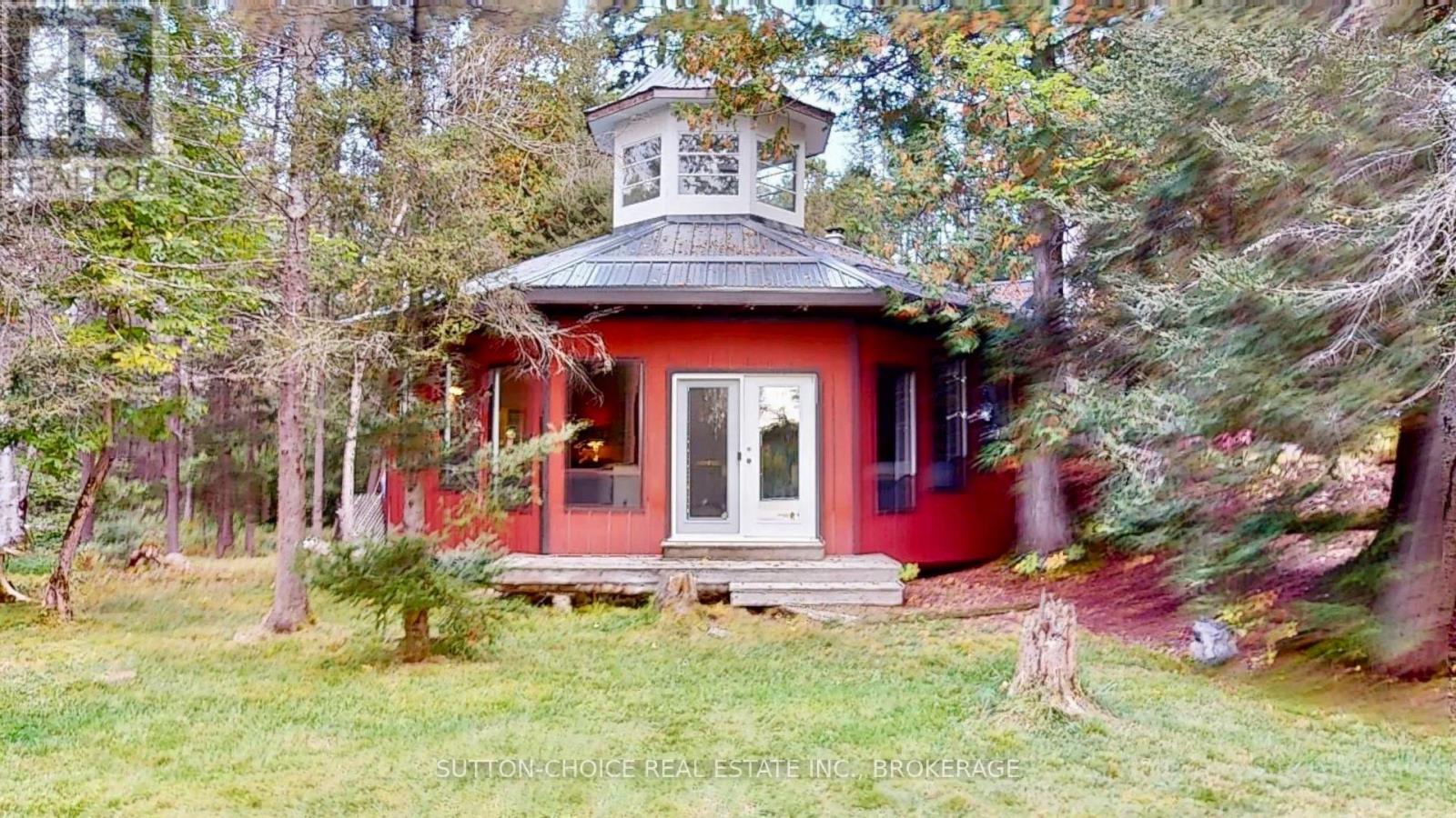 104 Hemlock Island, East Ferris, Ontario  P0H 1K0 - Photo 2 - X12437944