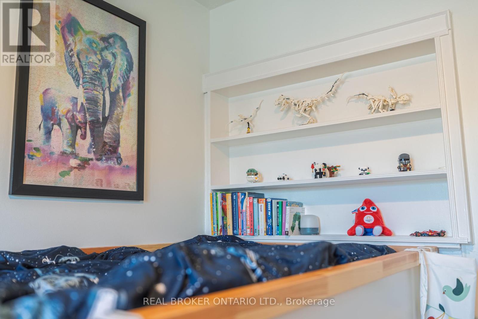 204 Earlscourt Avenue W, Toronto, Ontario  M6E 4B1 - Photo 30 - W12434979