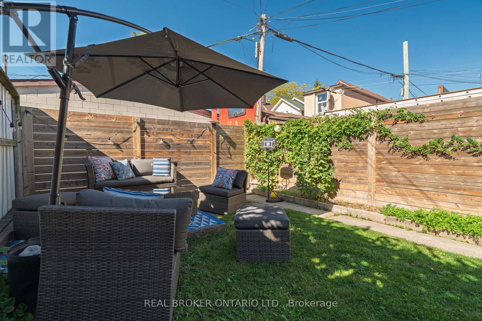 204 Earlscourt Avenue W, Toronto, Ontario  M6E 4B1 - Photo 47 - W12434979