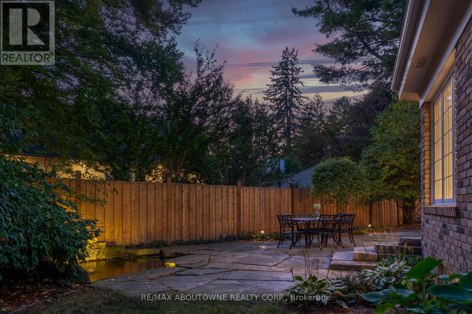 206 Rossmore Boulevard, Burlington, Ontario  L7N 1R1 - Photo 39 - W12436085