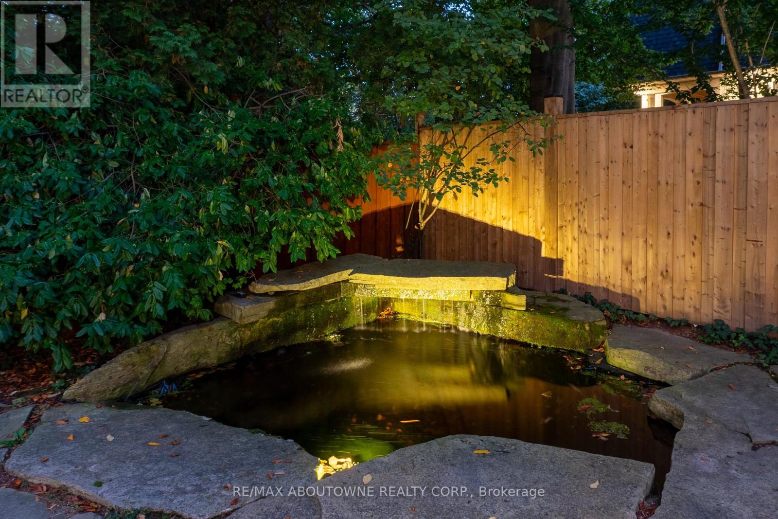 206 Rossmore Boulevard, Burlington, Ontario  L7N 1R1 - Photo 41 - W12436085