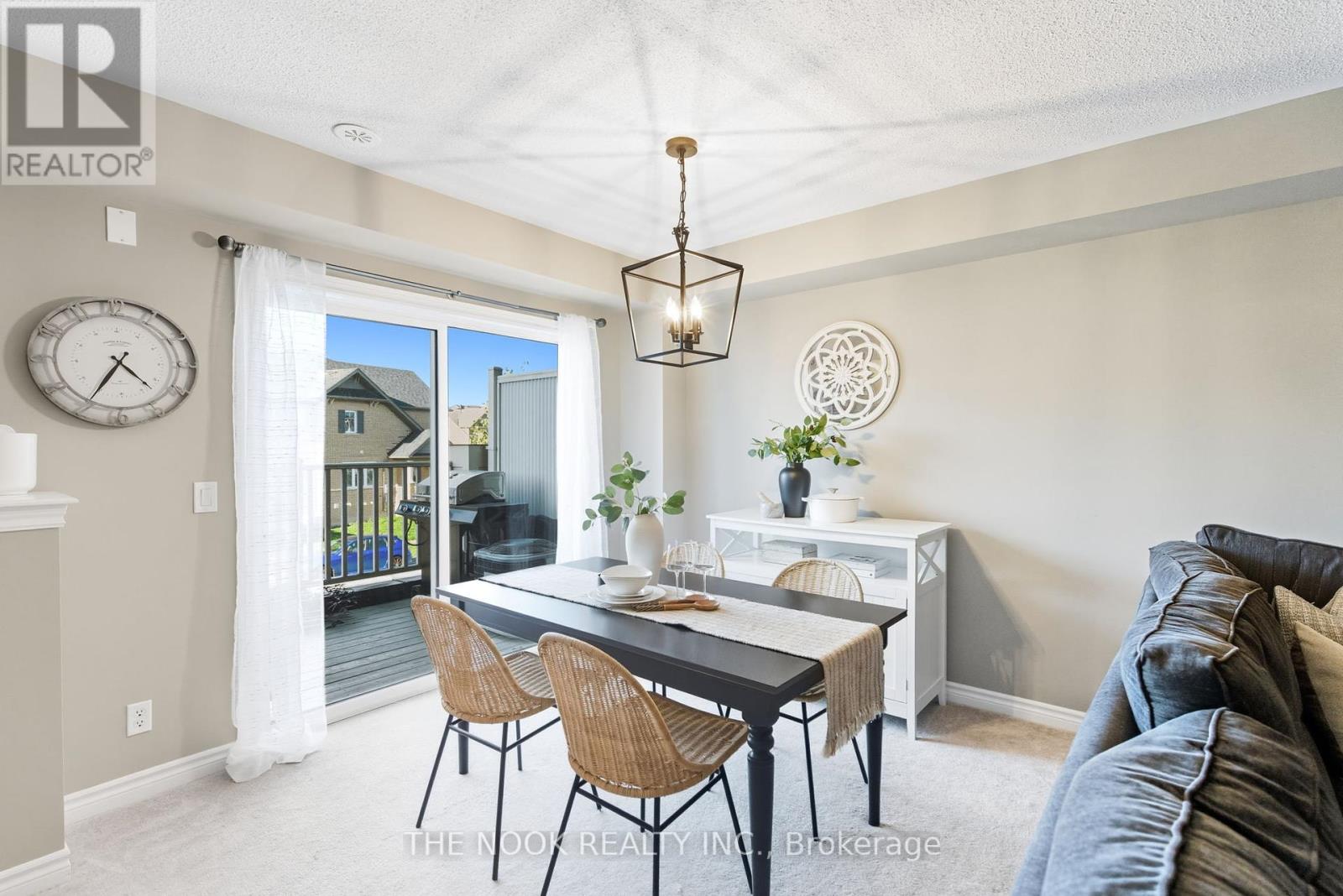 12 Tabaret Crescent, Oshawa, Ontario  L1L 0G5 - Photo 6 - E12437996