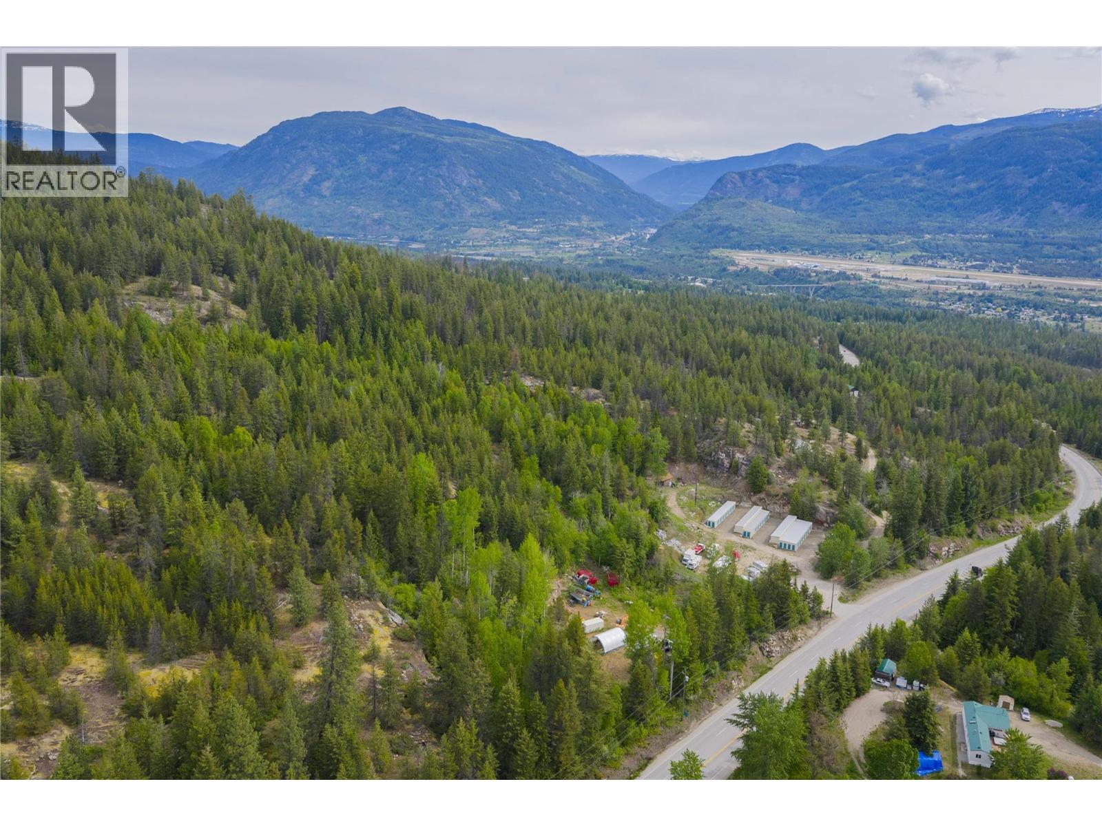 1682 Circle Road, Castlegar, British Columbia  V1N 4W1 - Photo 2 - 10349180