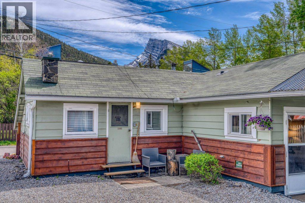 218 & 220 Beaver Street, Banff, Alberta  T1L 1B2 - Photo 31 - A2226003