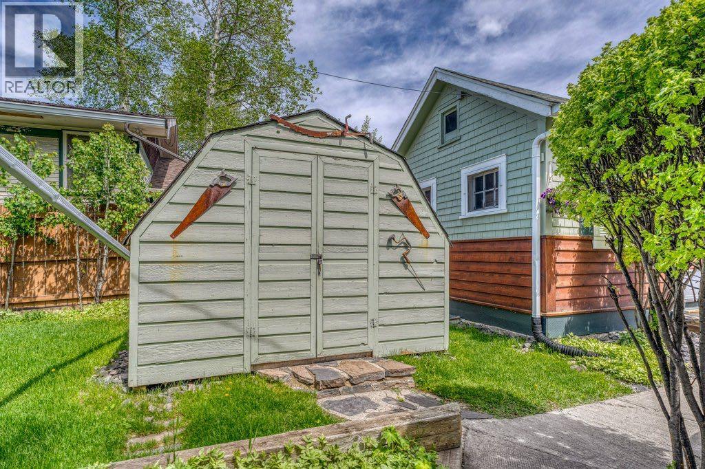 218 & 220 Beaver Street, Banff, Alberta  T1L 1B2 - Photo 47 - A2226003
