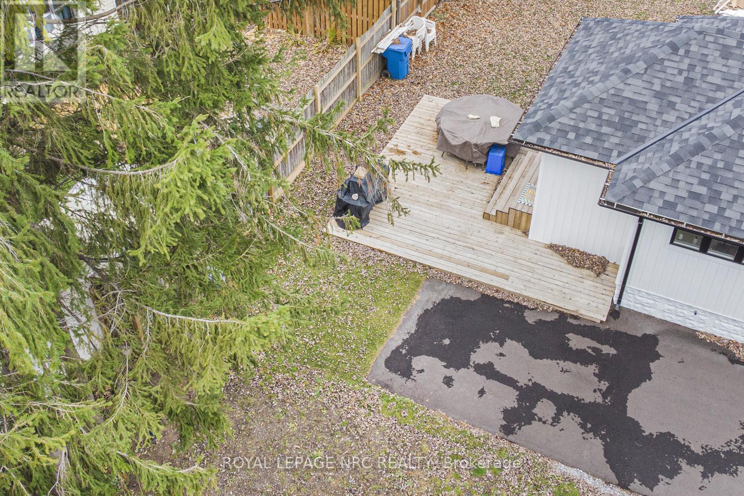 385 Westwood Avenue, Fort Erie, Ontario  L0S 1B0 - Photo 44 - X12438068