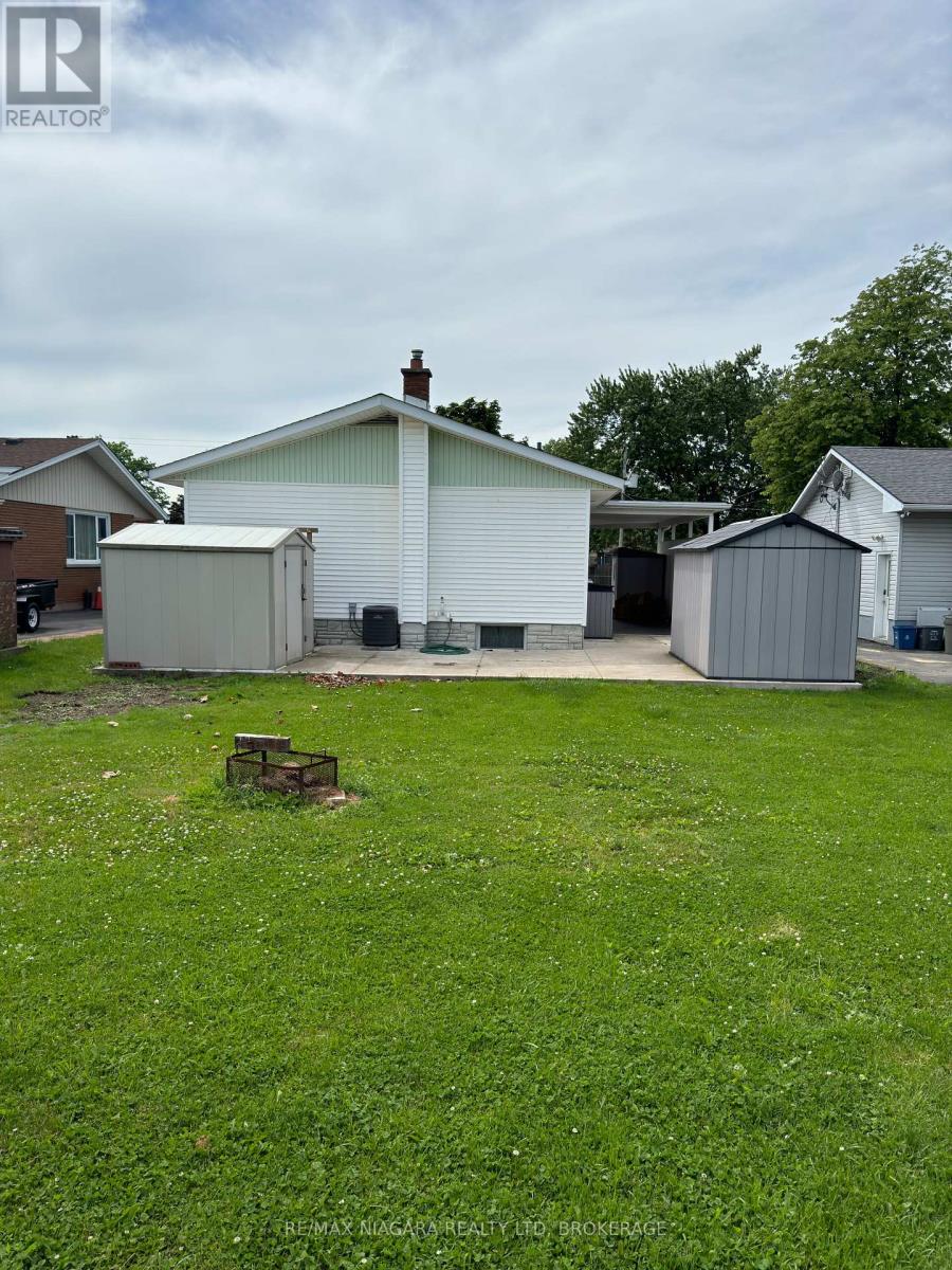 Main Floor - 287 Santone Avenue Avenue, Welland (Broadway), Ontario  L3C 2J7 - Photo 13 - X12438081