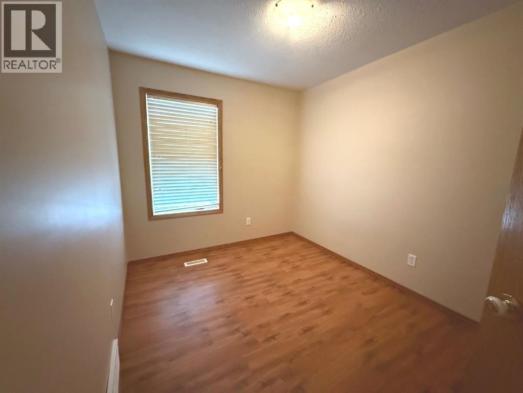 6224 Cypress Close, Olds, Alberta  T4H 1M7 - Photo 14 - A2244398