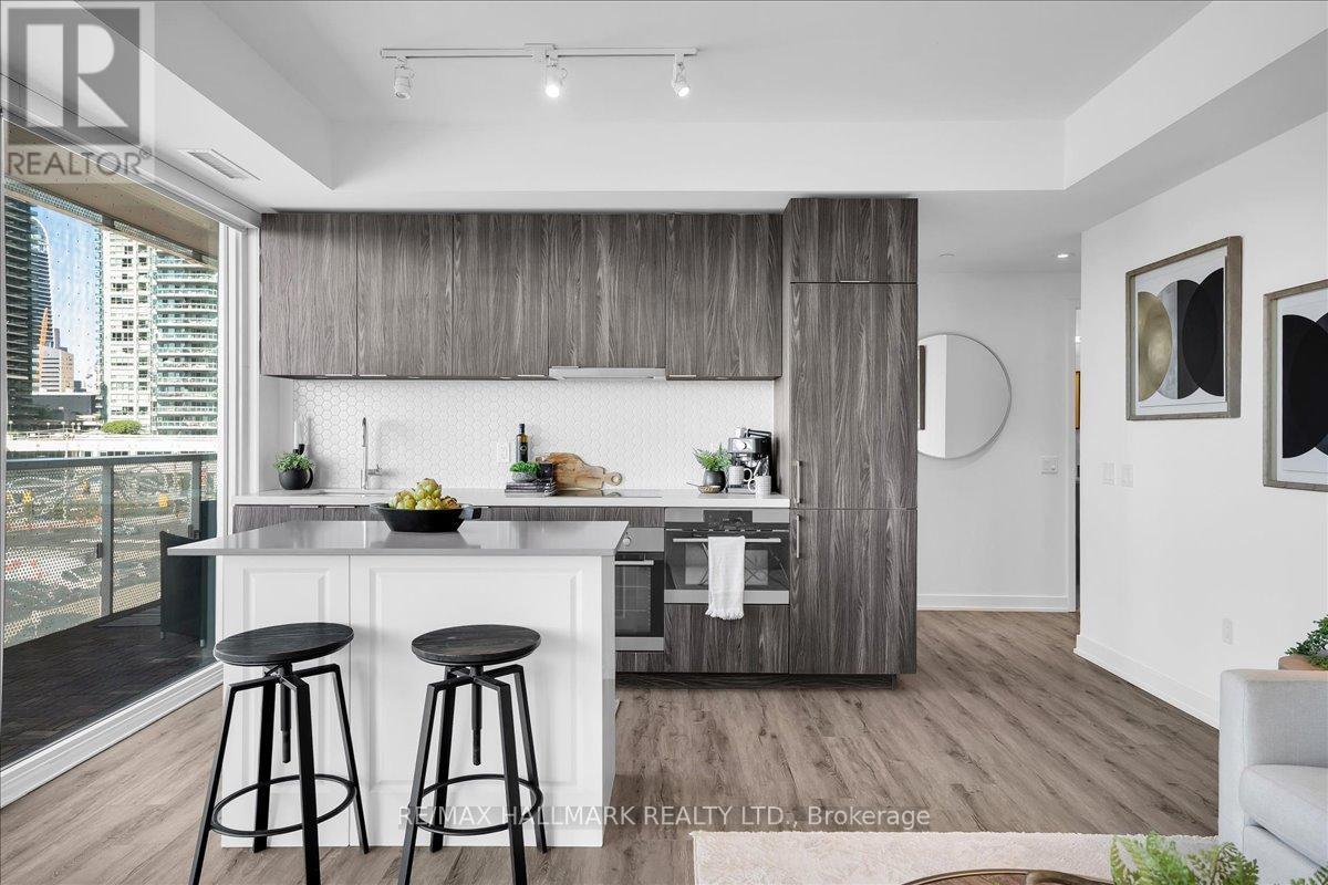 311 - 15 Queens Quay E, Toronto, Ontario  M5E 0A4 - Photo 8 - C12437634