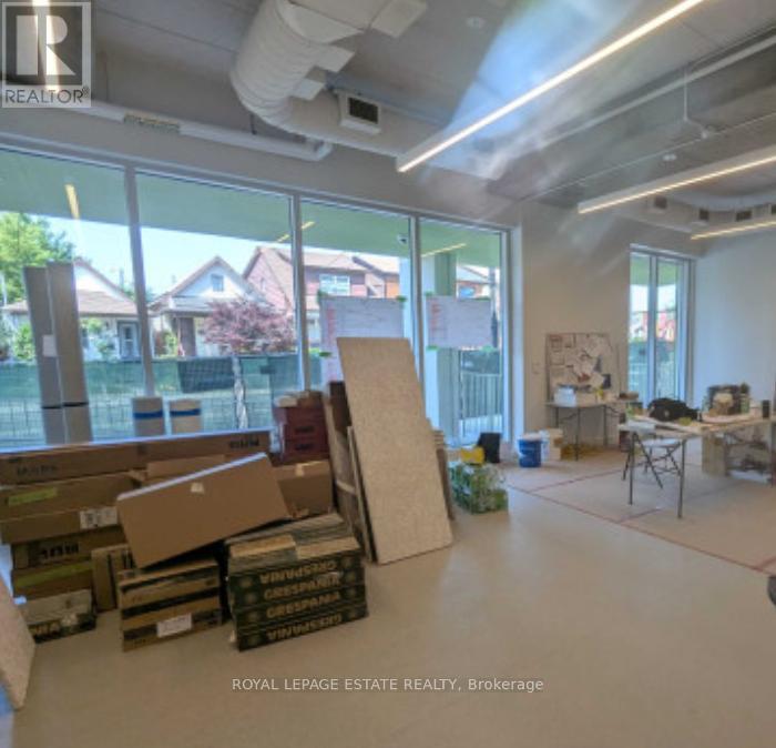 (Main Level) - 473 Oakwood Avenue, Toronto, Ontario M6E 2W4 - Photo 2 - C12437656