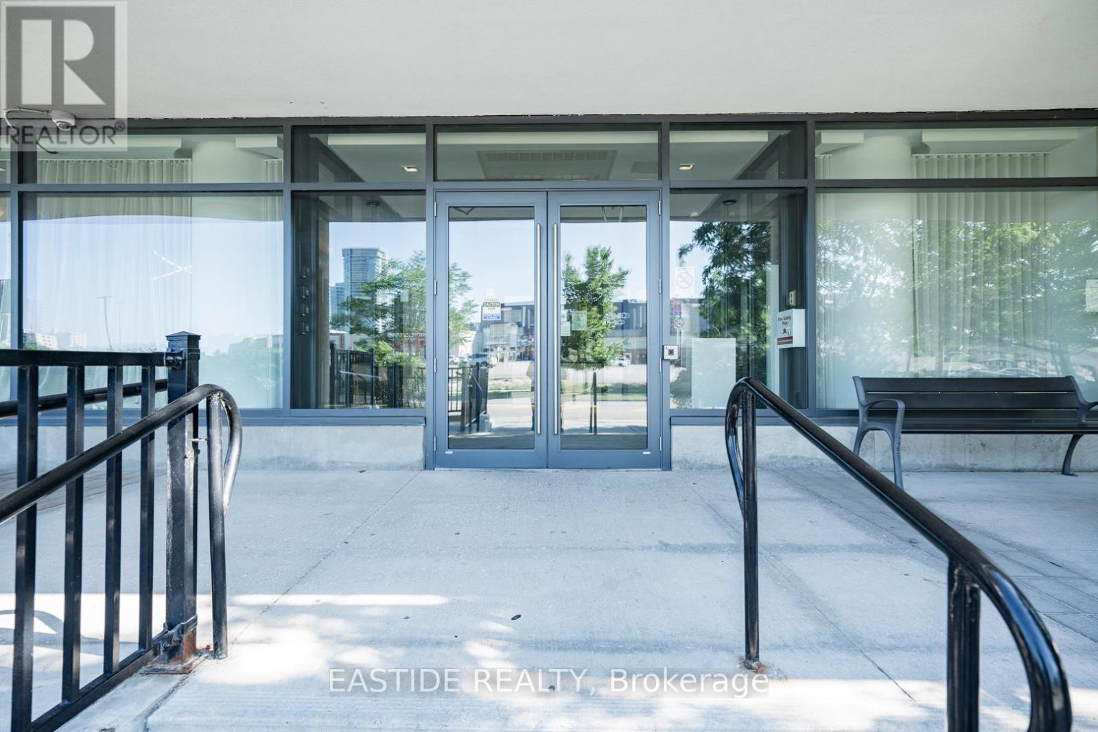 1201 - 150 Fairview Mall Drive, Toronto, Ontario  M2J 0E7 - Photo 2 - C12437670