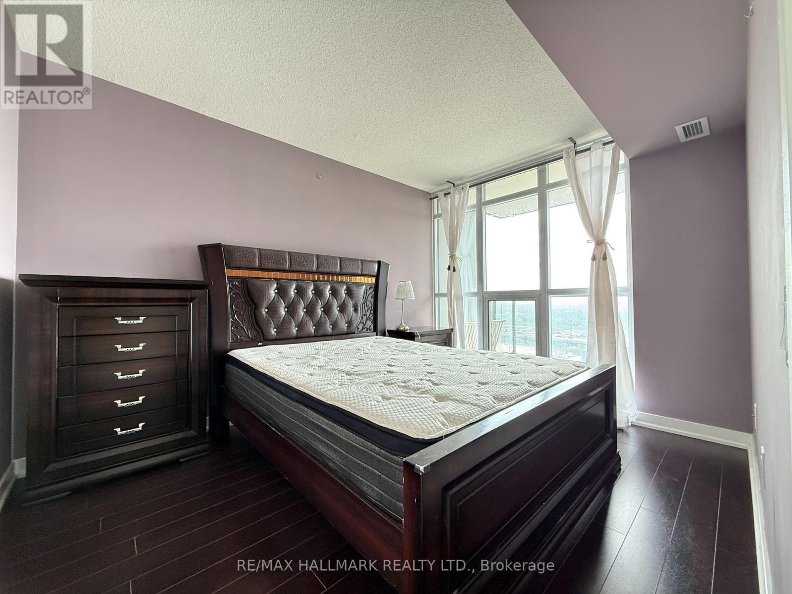 1725 - 19 Singer Court, Toronto, Ontario  M2K 0B2 - Photo 6 - C12437748